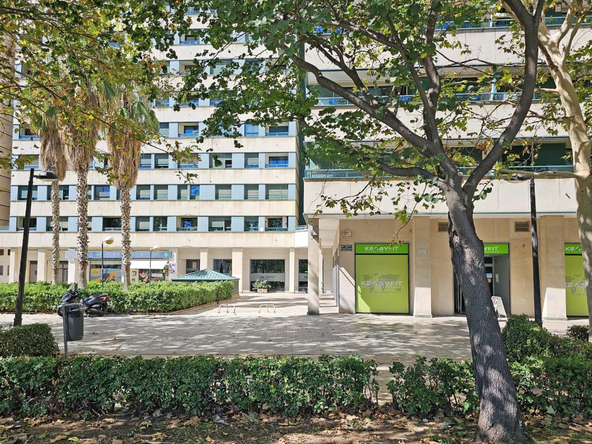 Apartamentos Las Ciencias V Valencia Exterior photo
